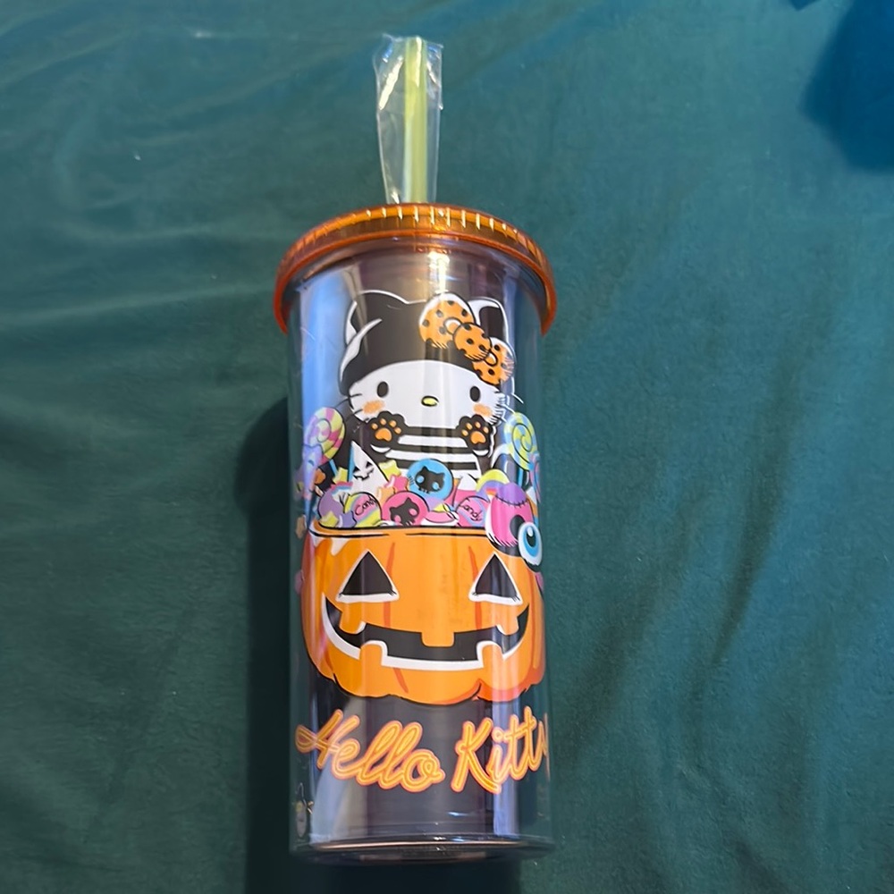 New Hello Kitty Halloween Tumbler with Straw